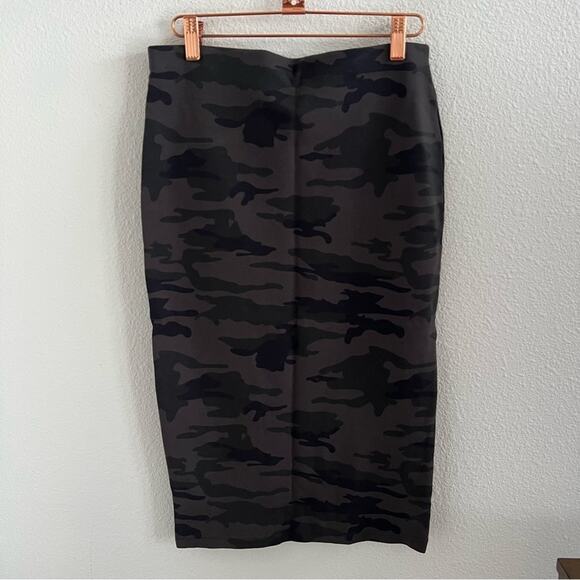 Sanctuary Neutral Camo Bodycon Midi Skirt Stretch Medium - Picture 1 of 5